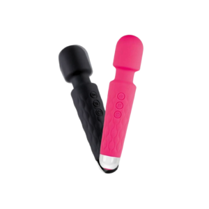 El tamaño de la bala vibrador es compacto y por su tamaño tiene facilidad para su uso ya que lo hace muy accesible y ayudan  aumentar la excitación.